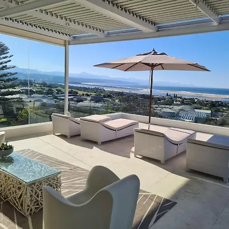 Contemporary Villa With Amazing Views Plettenberg Bay Exterior foto