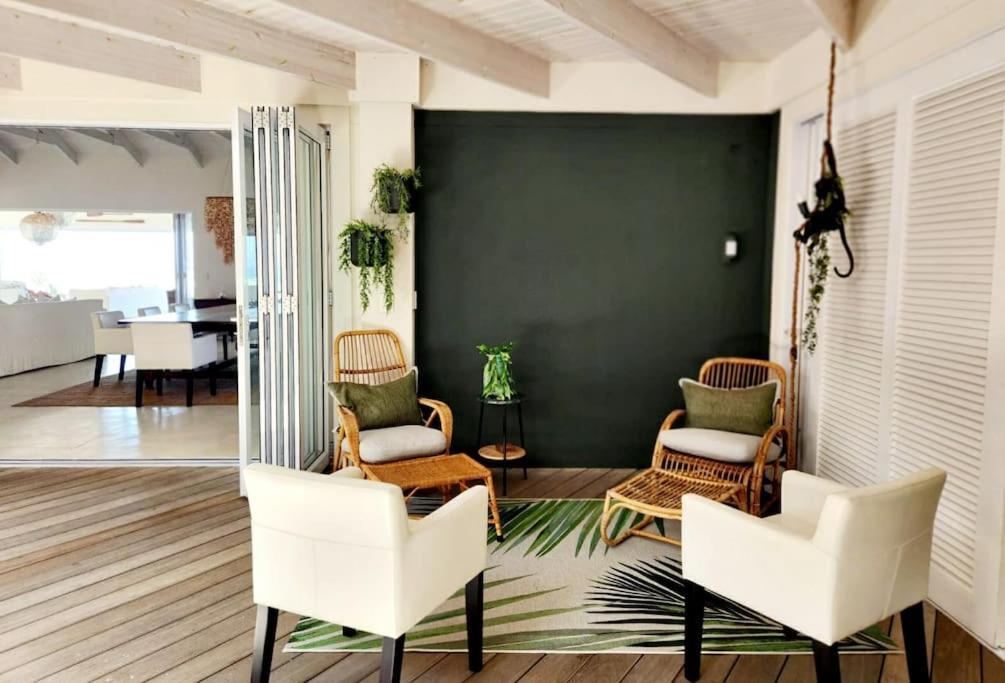 Contemporary With Amazing Views Plettenberg Bay
