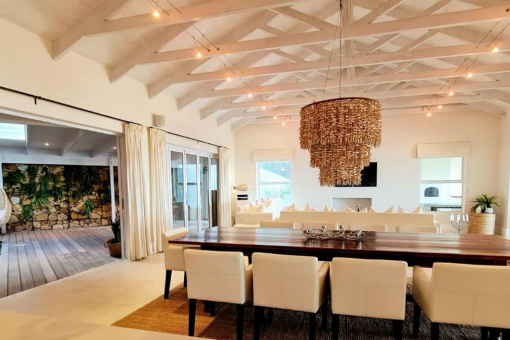 Contemporary With Amazing Views Villa Plettenberg Bay