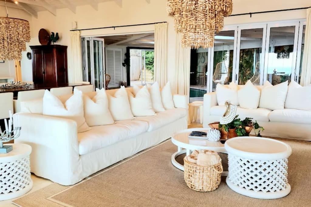 Contemporary With Amazing Views Villa Plettenberg Bay