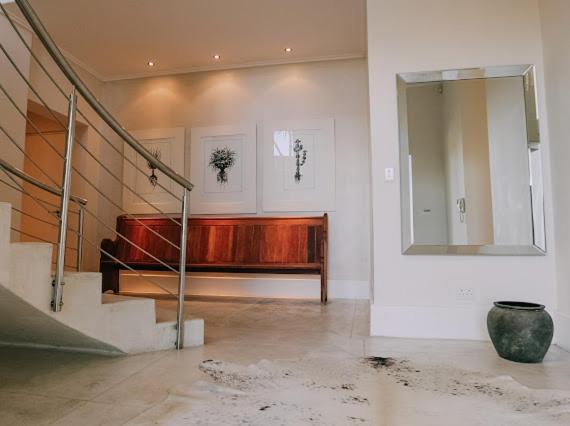 Contemporary With Amazing Views